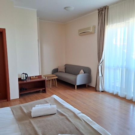 Hotel Sea Vista Sveti Vlas Eksteriør bilde