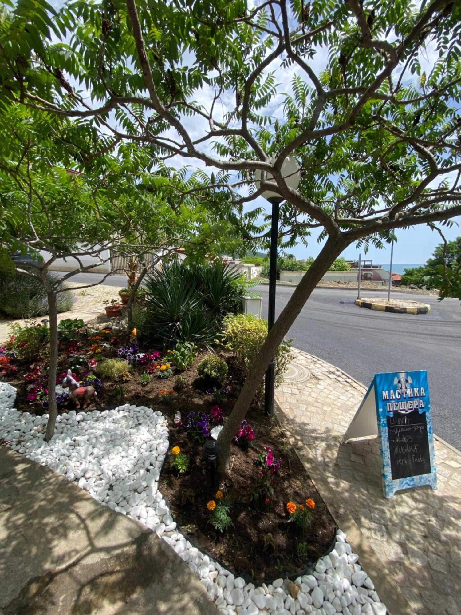 Hotel Sea Vista Sveti Vlas Eksteriør bilde
