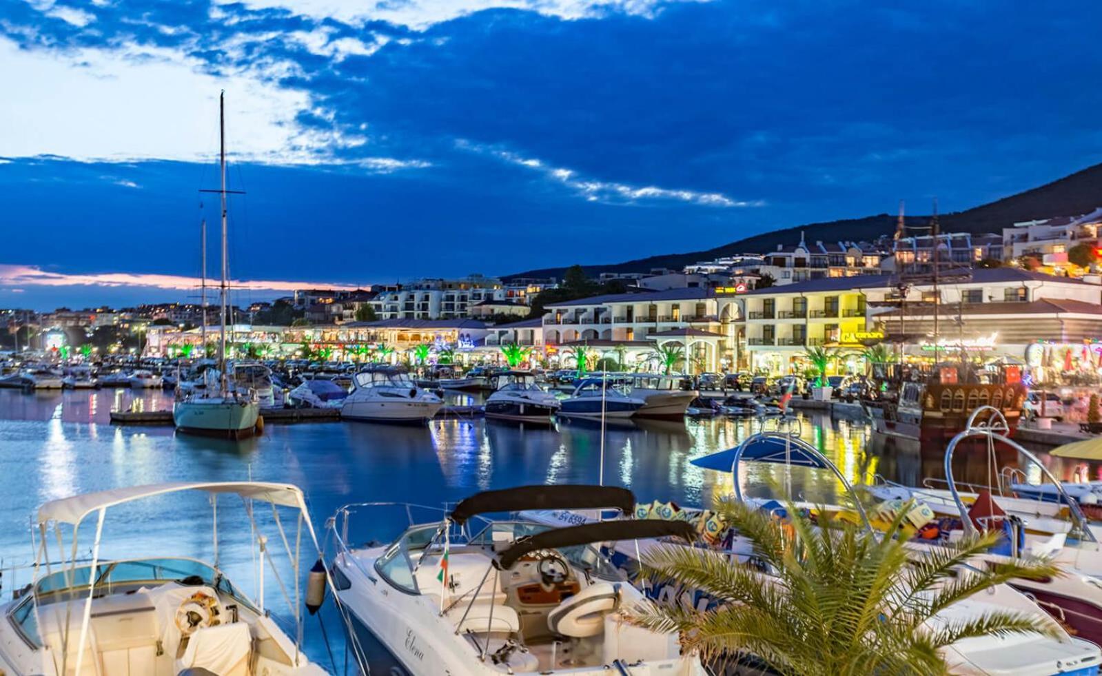 Hotel Sea Vista Sveti Vlas Eksteriør bilde