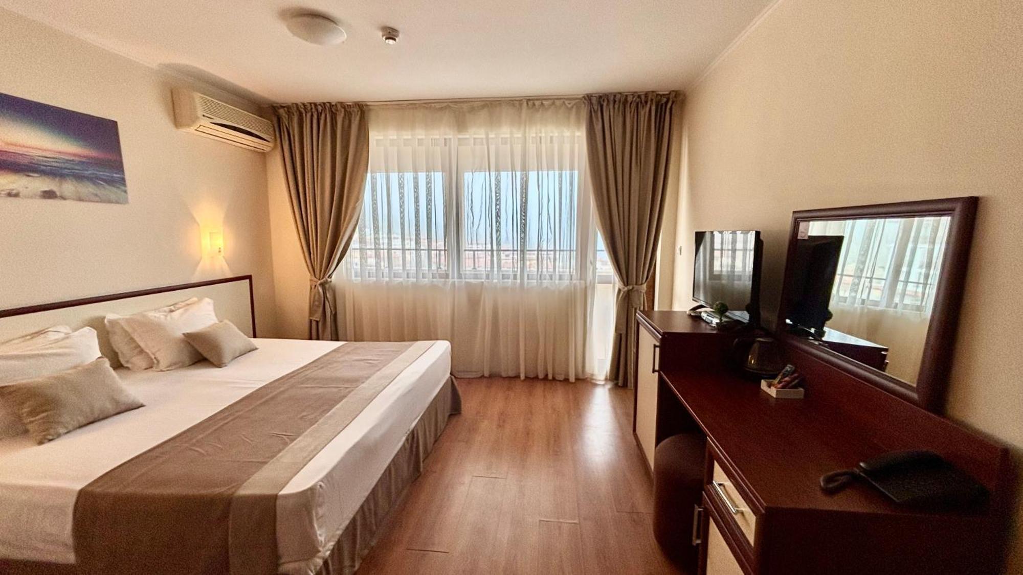 Hotel Sea Vista Sveti Vlas Eksteriør bilde