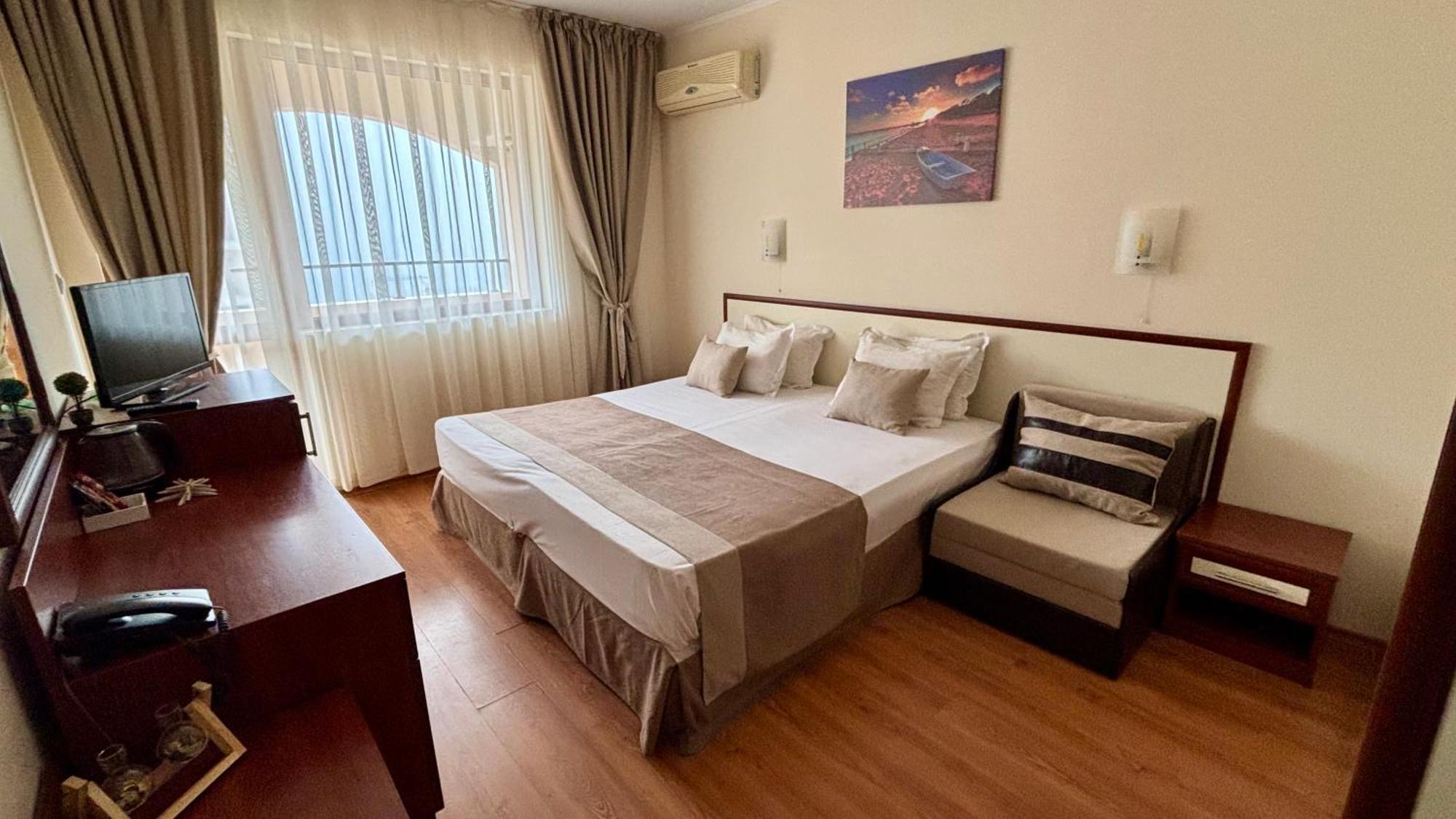 Hotel Sea Vista Sveti Vlas Eksteriør bilde