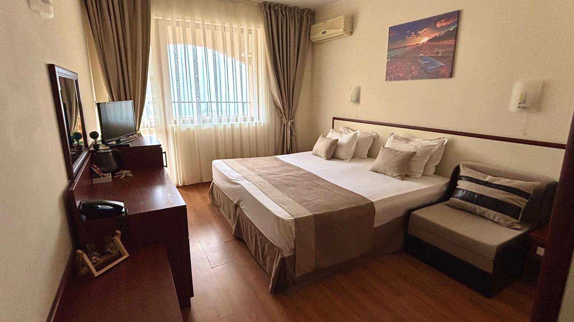 Hotel Sea Vista Sveti Vlas Eksteriør bilde