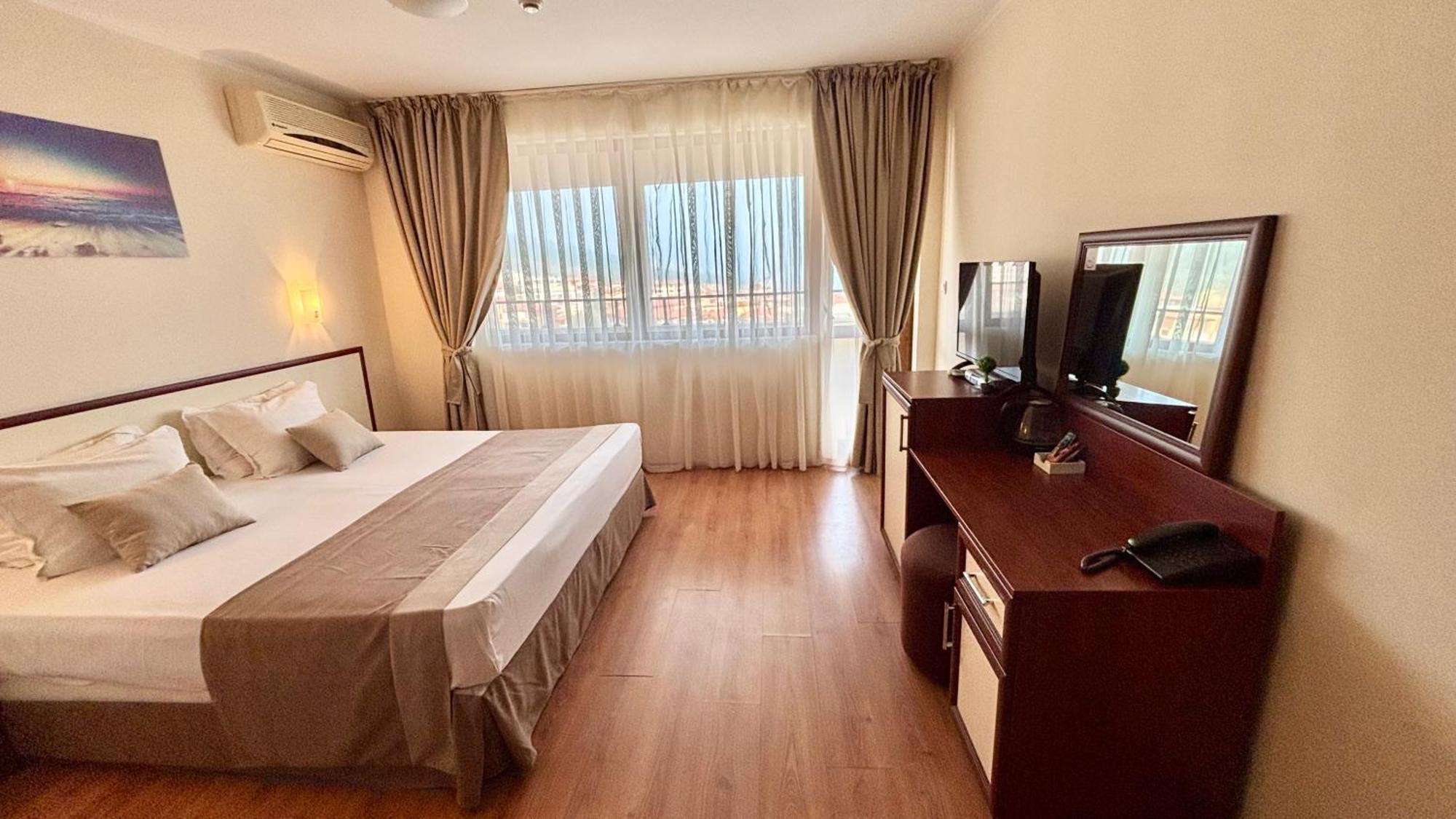Hotel Sea Vista Sveti Vlas Eksteriør bilde