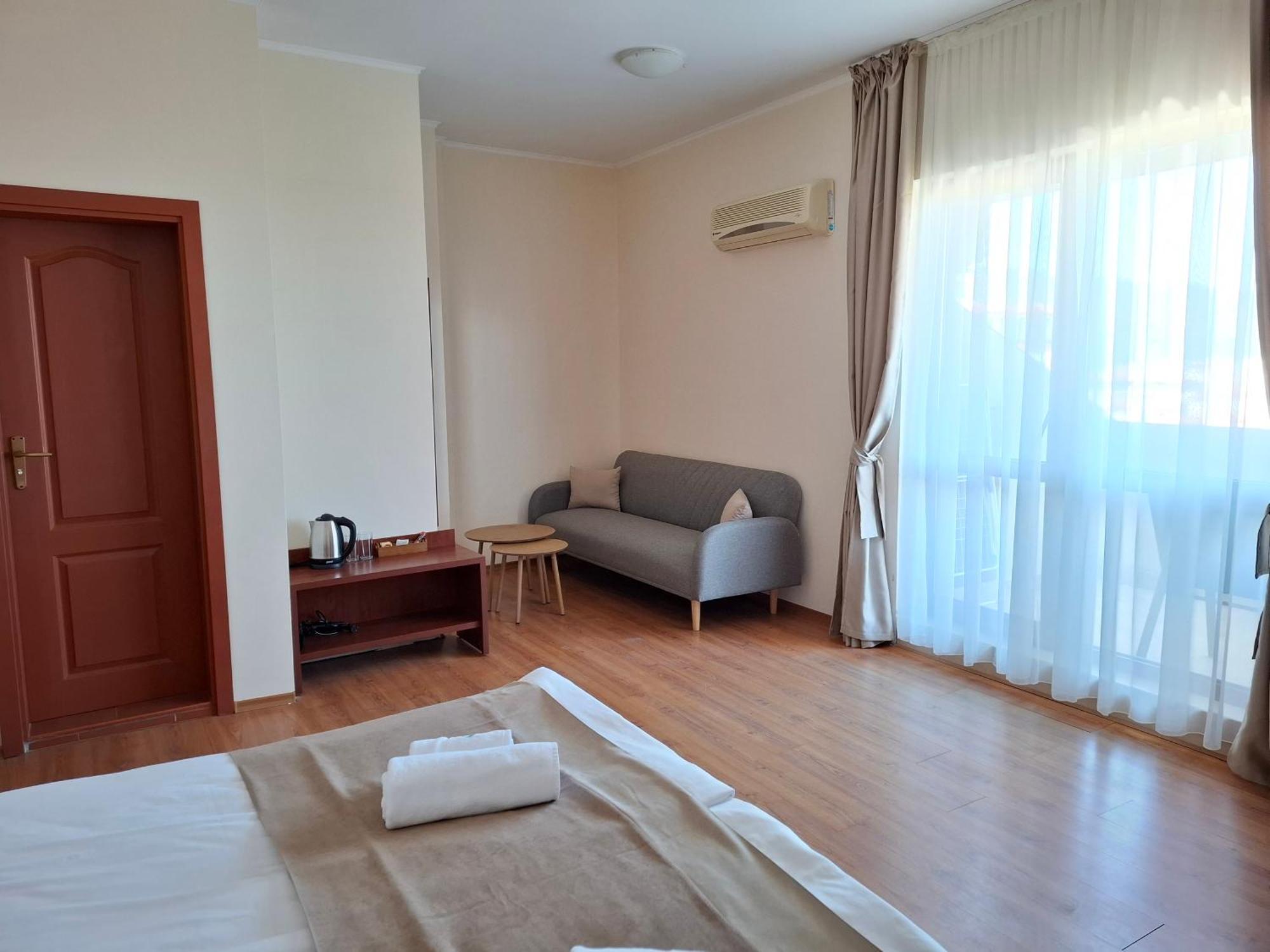 Hotel Sea Vista Sveti Vlas Eksteriør bilde